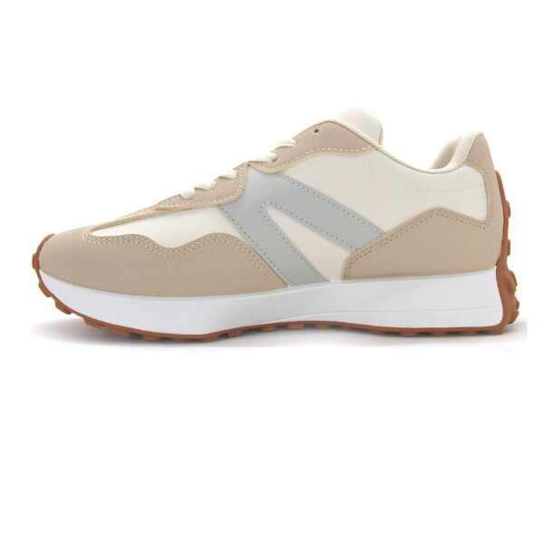 SPORTSCHUHE