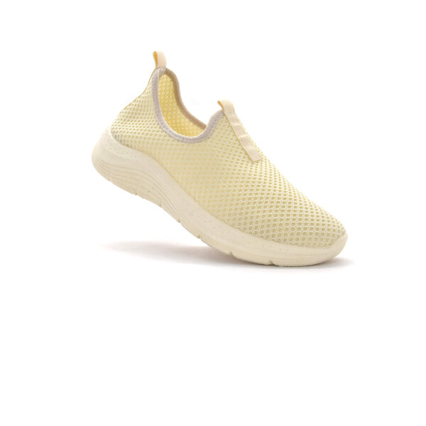 SPORTSCHUHE