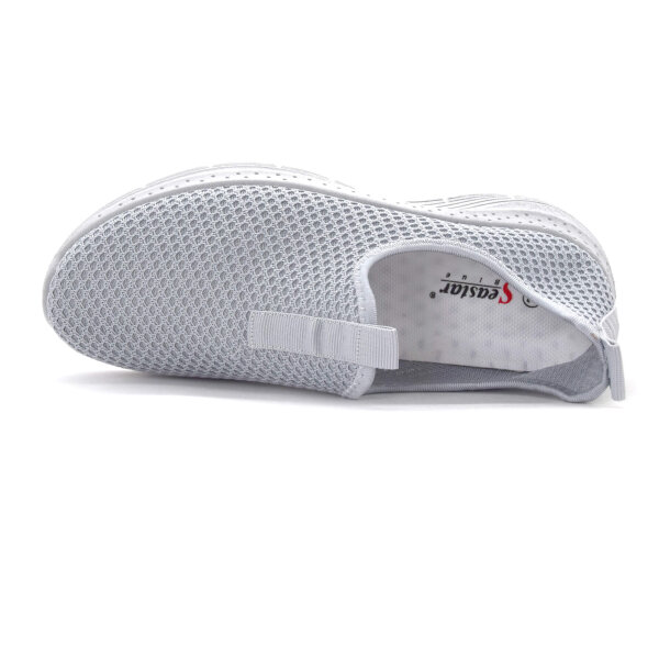 SPORTSCHUHE