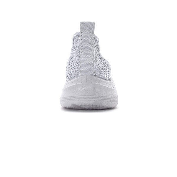 SPORTSCHUHE