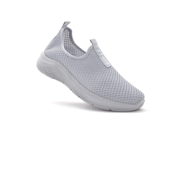 SPORTSCHUHE