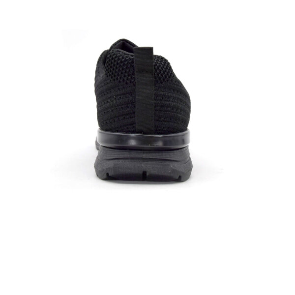 SPORTSCHUHE