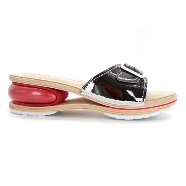 CLOGS MIT KISSEN