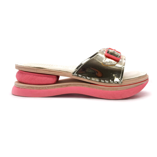 CLOGS MIT KISSEN