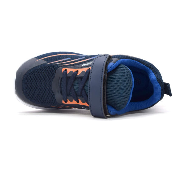 SPORTSCHUHE