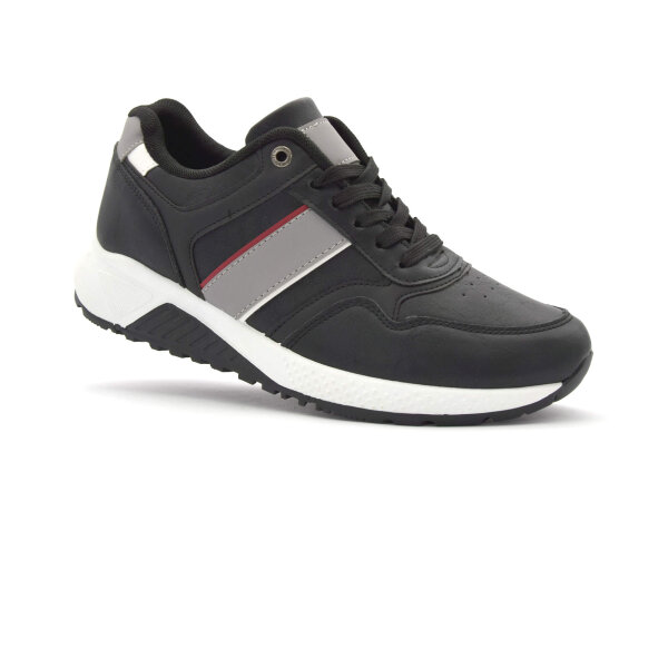 SPORTSCHUHE