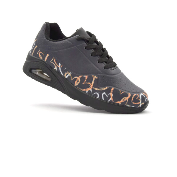 SPORTSCHUHE