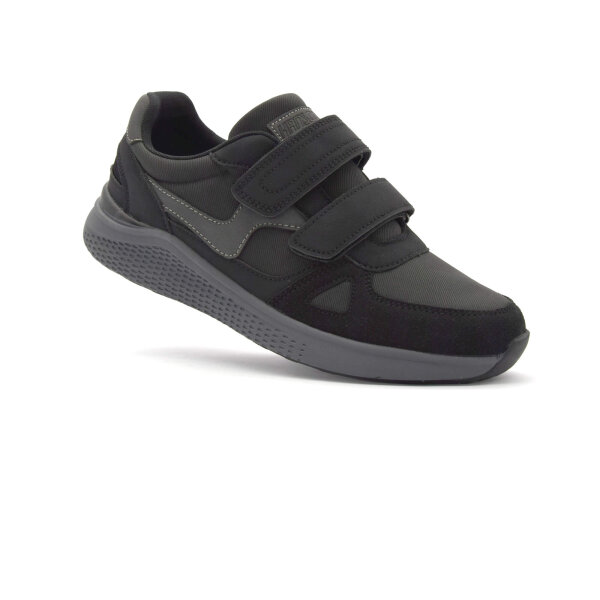 SPORTSCHUHE