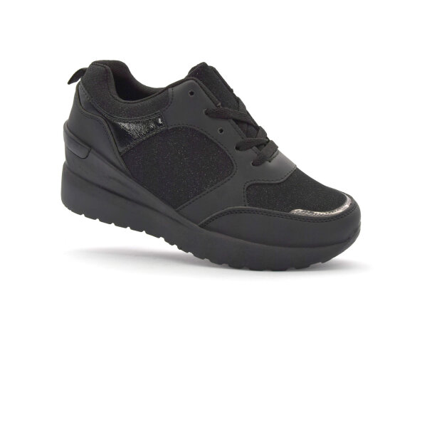 SPORTSCHUHE