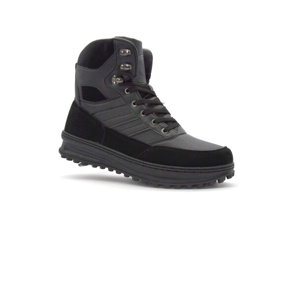 TREKKINGSTIEFEL