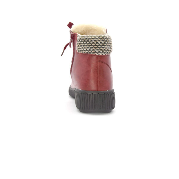 STIEFELETTEN