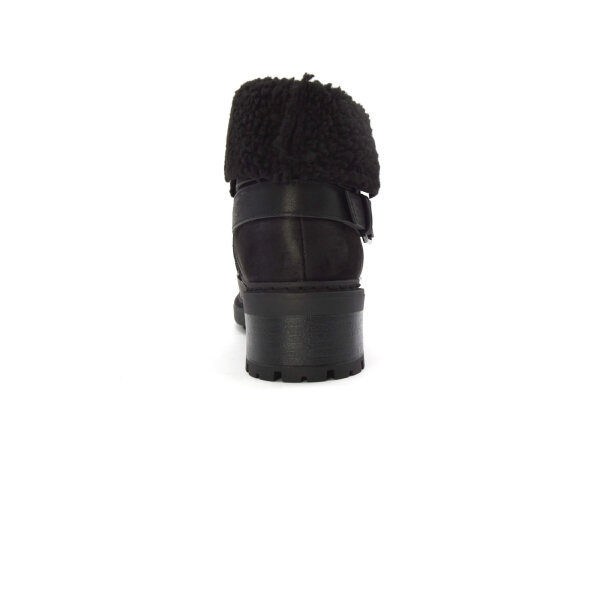 STIEFELETTEN