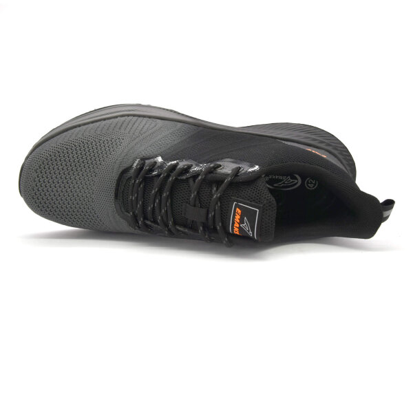 SPORTSCHUHE