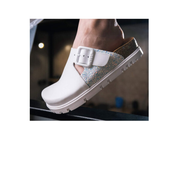 ANATOMISCHE CLOGS
