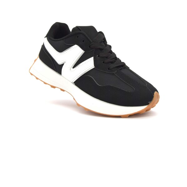 SPORTSCHUHE