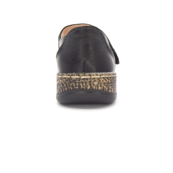 SCHUHE