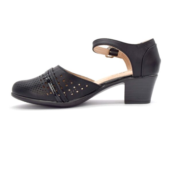 SCHUHE