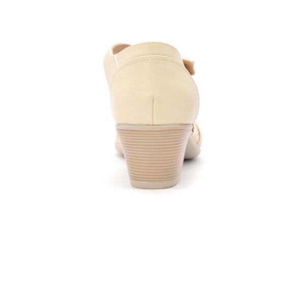 SCHUHE