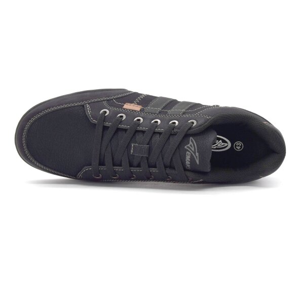 SPORTSCHUHE