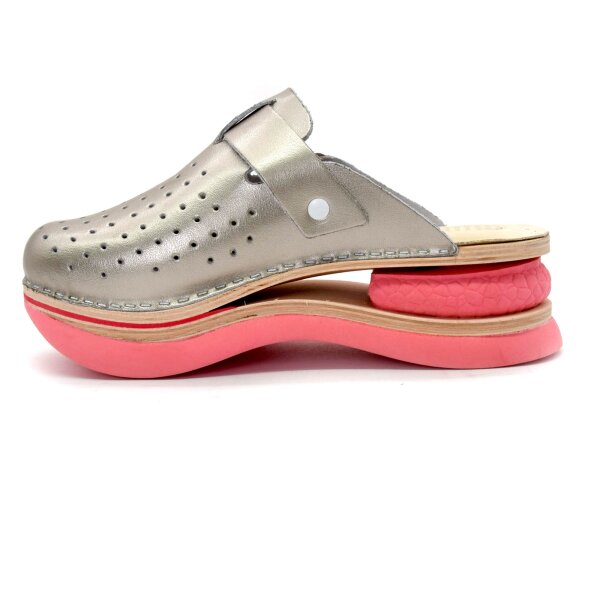 CLOGS MIT KISSEN