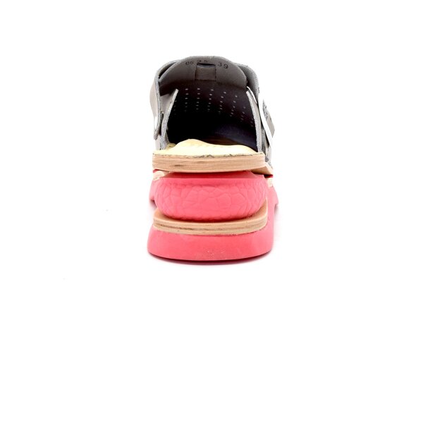 CLOGS MIT KISSEN
