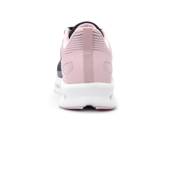 SPORTSCHUHE