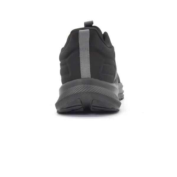 SPORTSCHUHE