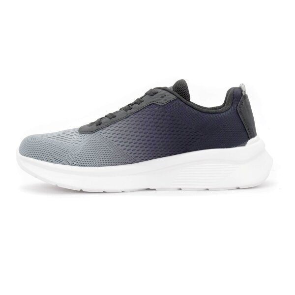 SPORTSCHUHE