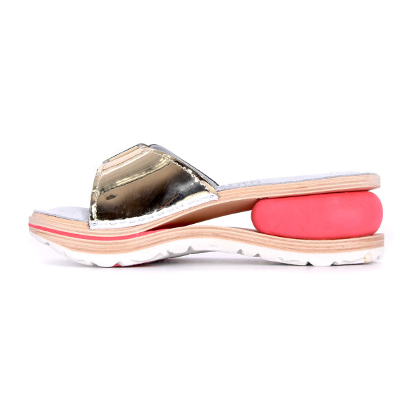 CLOGS MIT KISSEN