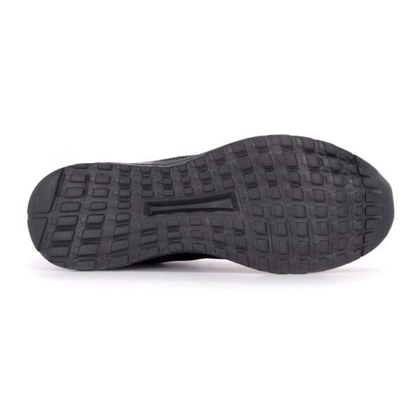 SPORTSCHUHE