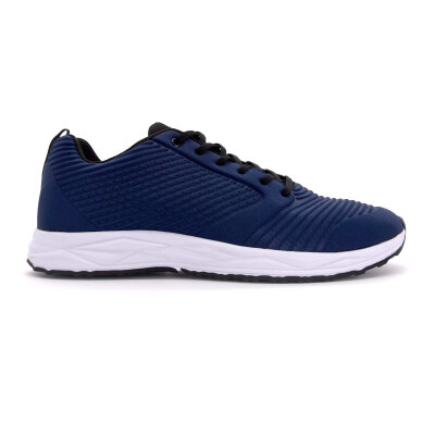 SPORTSCHUHE