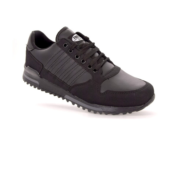 SPORTSCHUHE