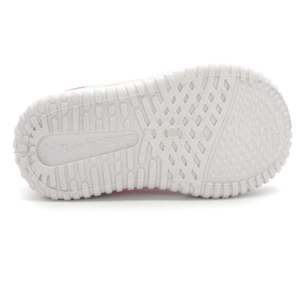 SPORTSCHUHE