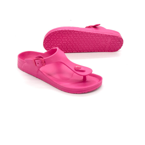 FLIP FLOPS