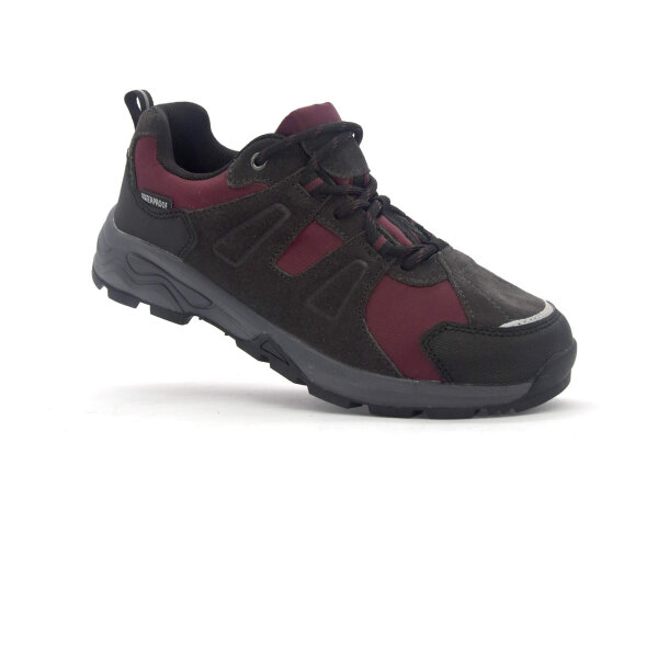 SPORTSCHUHE