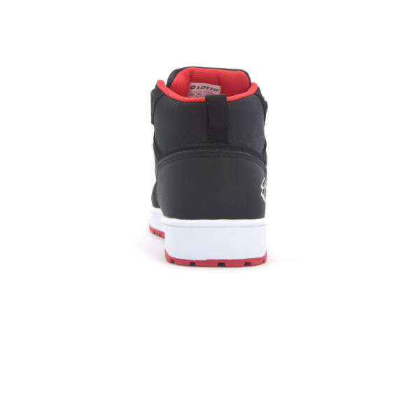 SPORTSCHUHE BATY