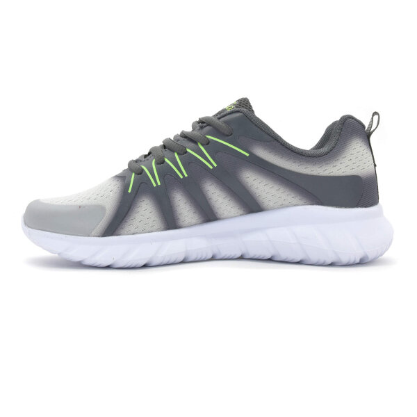 SPORTSCHUHE
