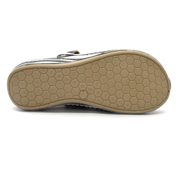CLOGS