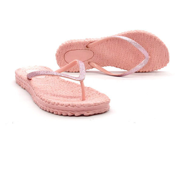FLIP FLOPS
