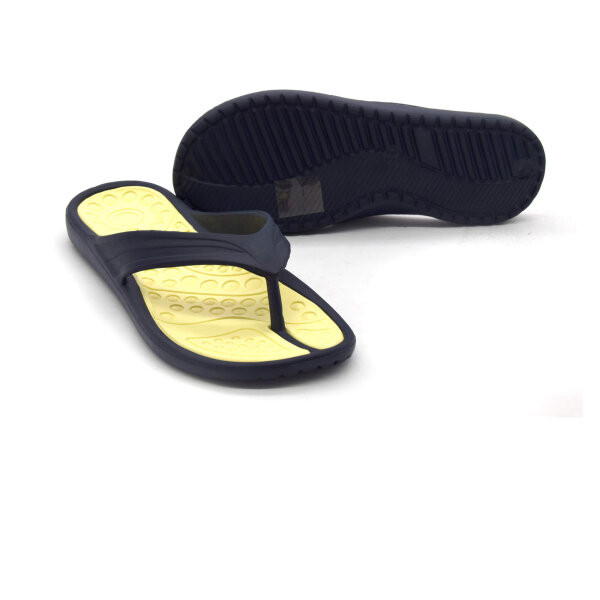 FLIP FLOPS