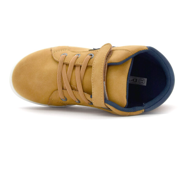 SPORTSCHUHE