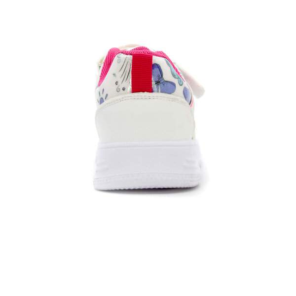 SPORTSCHUHE