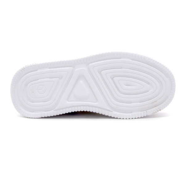 SPORTSCHUHE