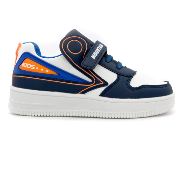 SPORTSCHUHE