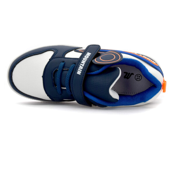 SPORTSCHUHE
