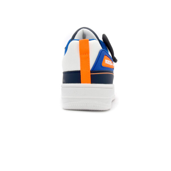 SPORTSCHUHE
