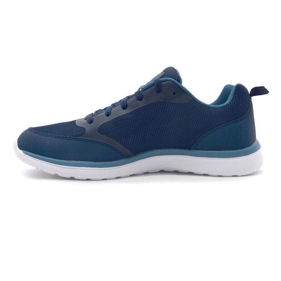 SPORTSCHUHE