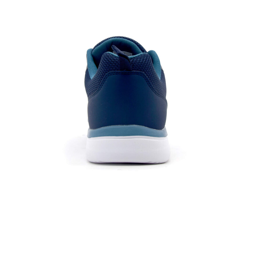 SPORTSCHUHE